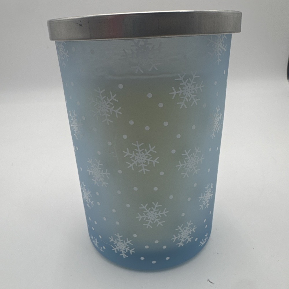 HD Designs Snowflake‎ Two Wick Jar Frost Glass Candle 19 oz Holiday Sugar Cookie